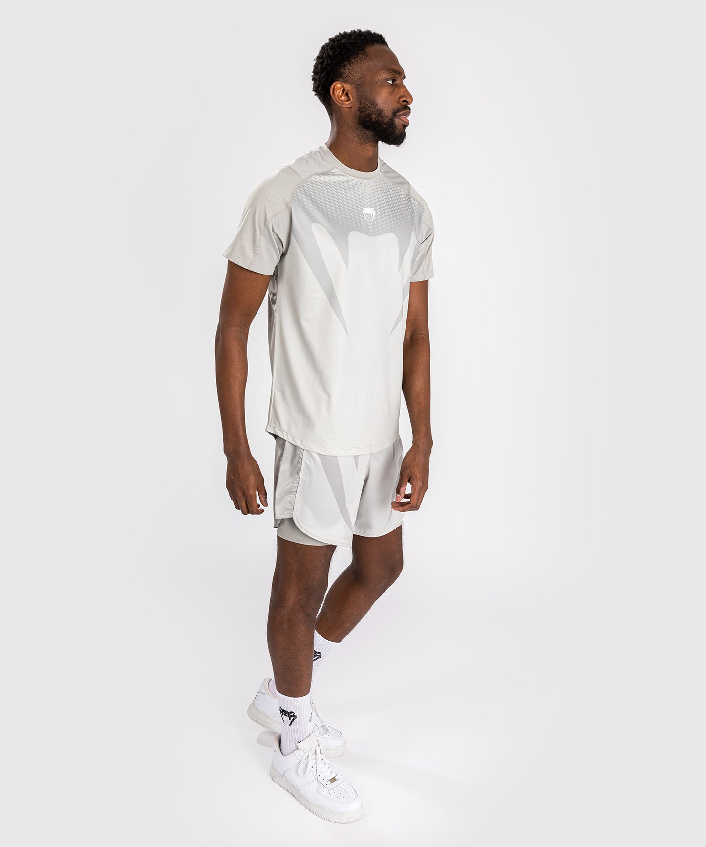 T-Shirt Dry-Tech Pour Hommes Venum Attack - Sable