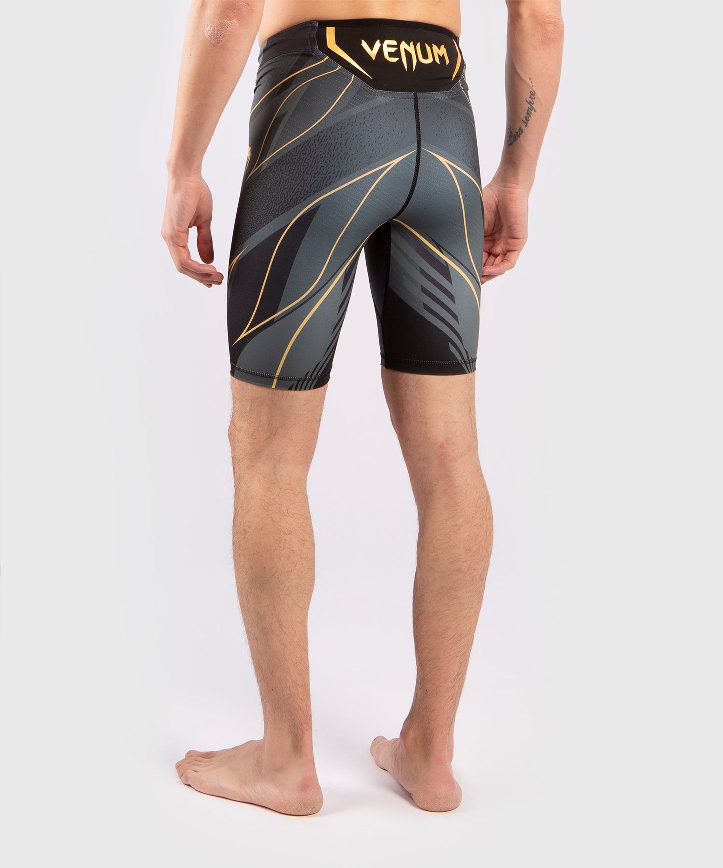 Venum Pro Line Herren UFC Kompressionsshorts - - - - - - - - - - - -. Champion