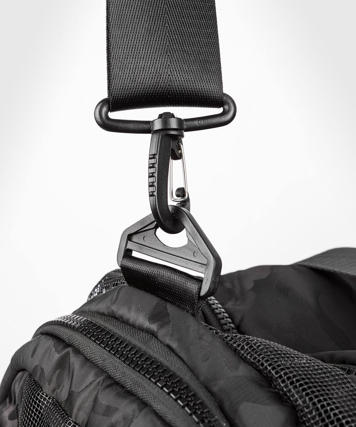 Venum Trainer Lite Sporttasche (48L) – Schwarz/Dunkles Camo