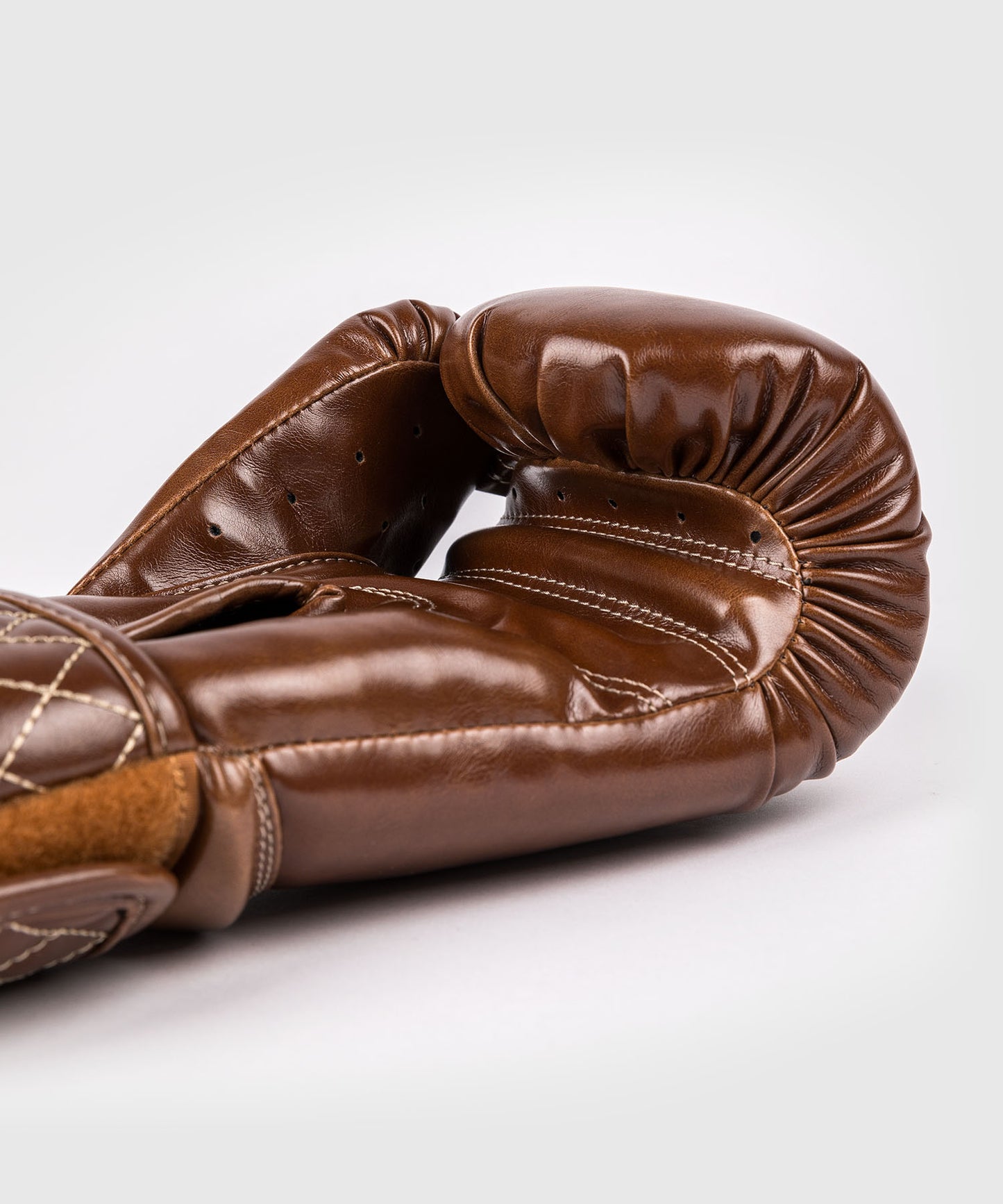 Gants de Boxe Venum Impact Classic - Havana Brillant