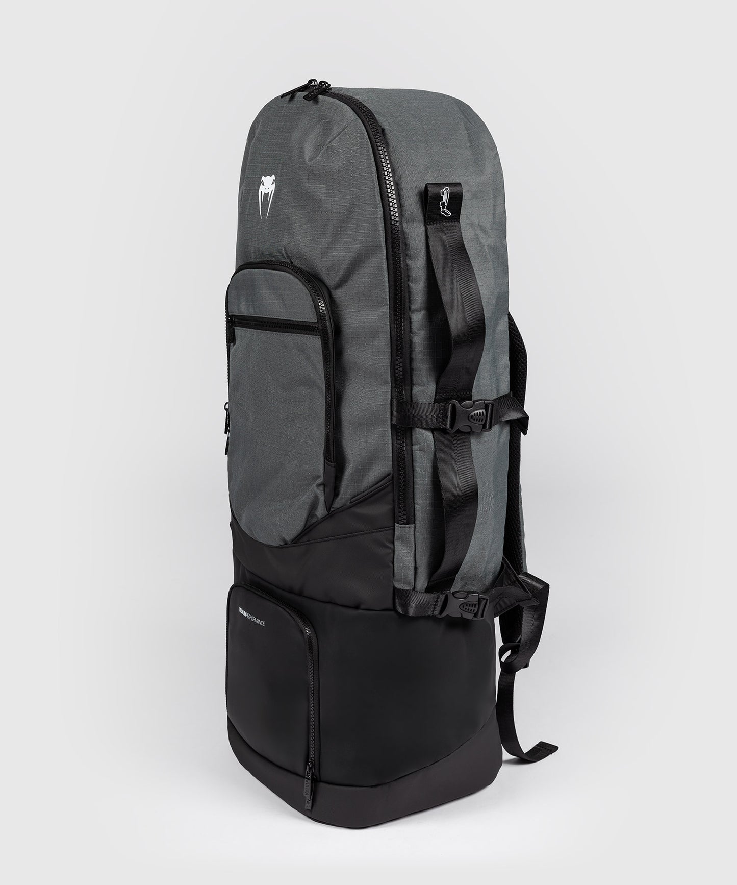 Venum Evo 2 Xtrem Rucksack (50-63L) – Sturmgrau