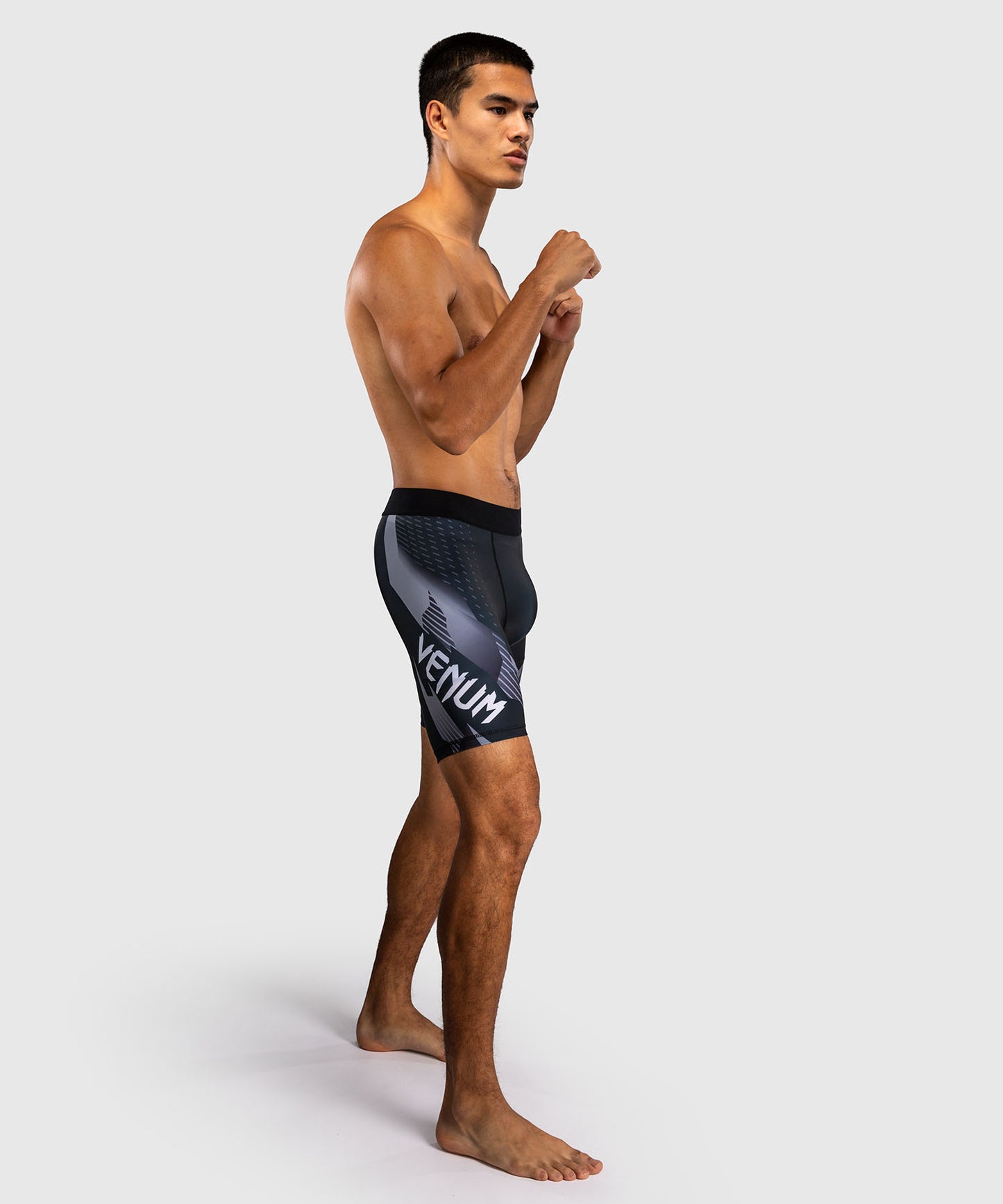 Venum No-Gi 6.0 Pantalón Corto de Compresión - Negro/Blanco