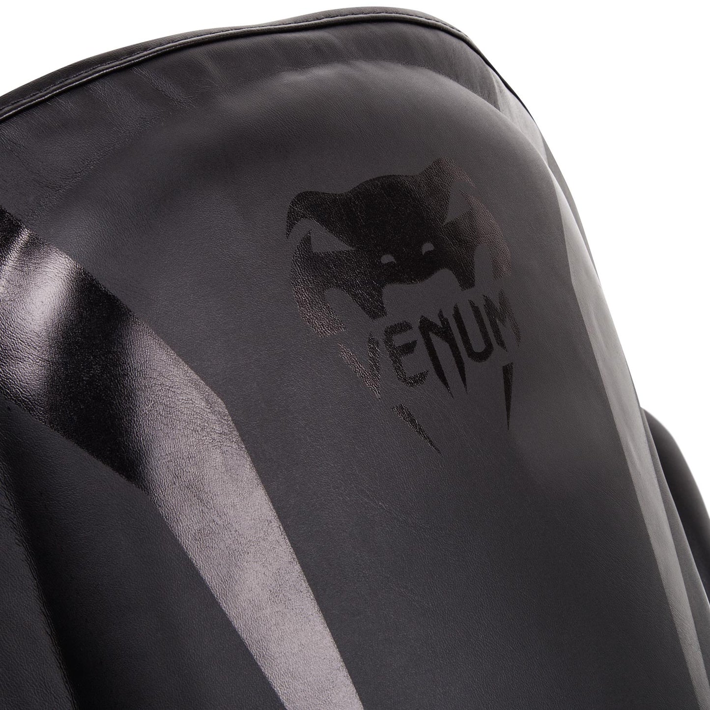 Venum Elite Bauchschutz – Schwarz
