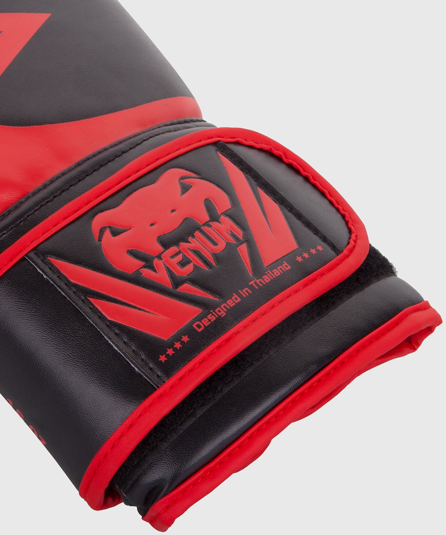 Guantes de Boxeo Venum Challenger 2.0  - Negro/Rojo - Exclusividad