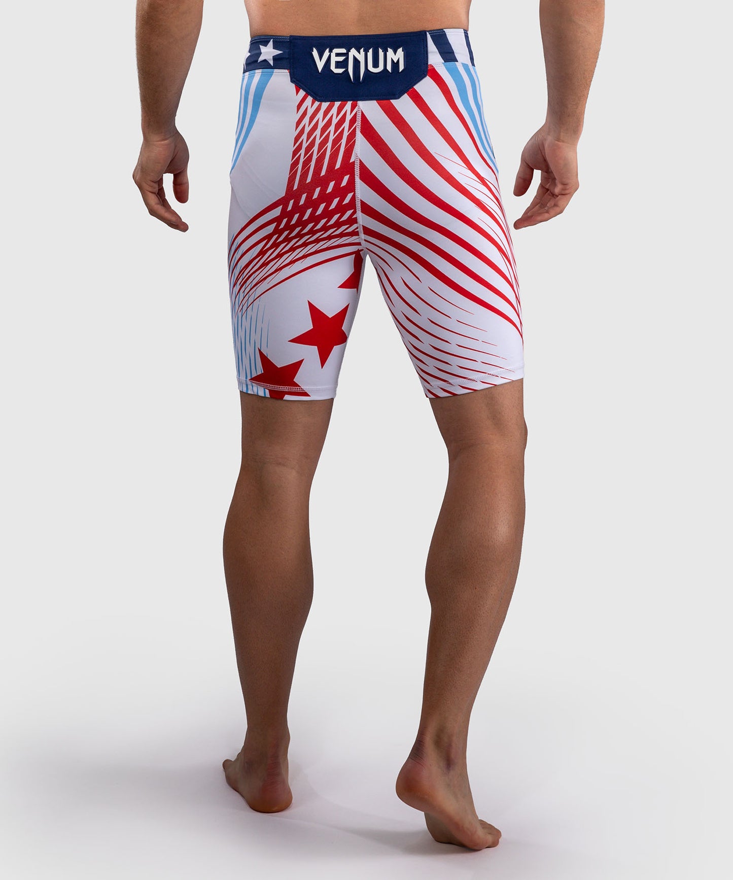 Official UFC Freedom 250 by Venum Authentic Fight Night Vale Tudo Shorts für Herren - Weiß