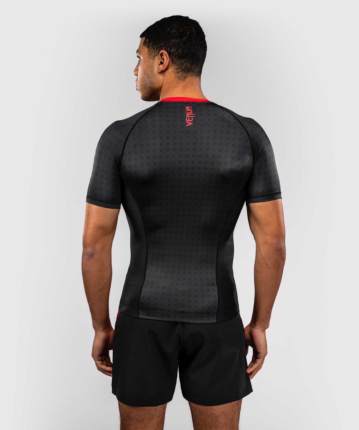 Rashguard à Manches Courtes Venum x Roger Gracie Signature - Noir/Rouge