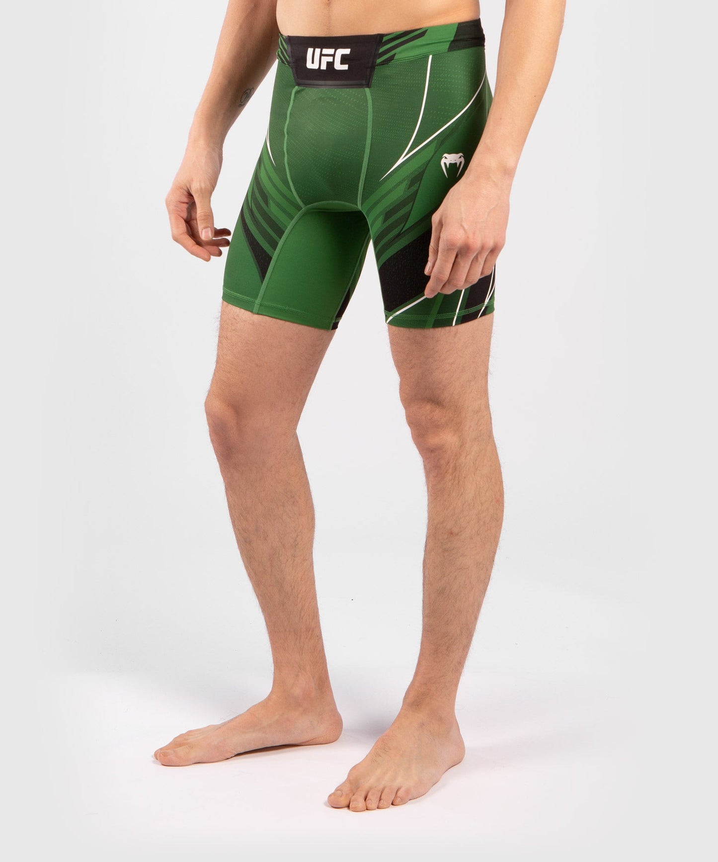 Men's UFC Venum Authentic Fight Night Compression Shorts - Short - Green