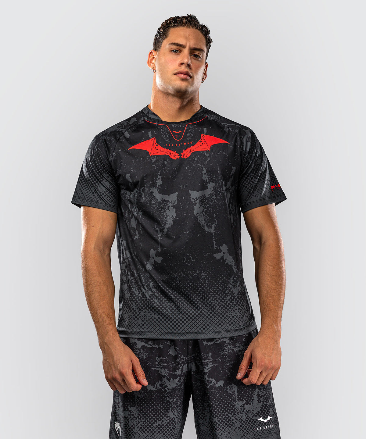 Venum x Batman Dry-Tech-T-Shirt - Schwarz/Grau/Rot