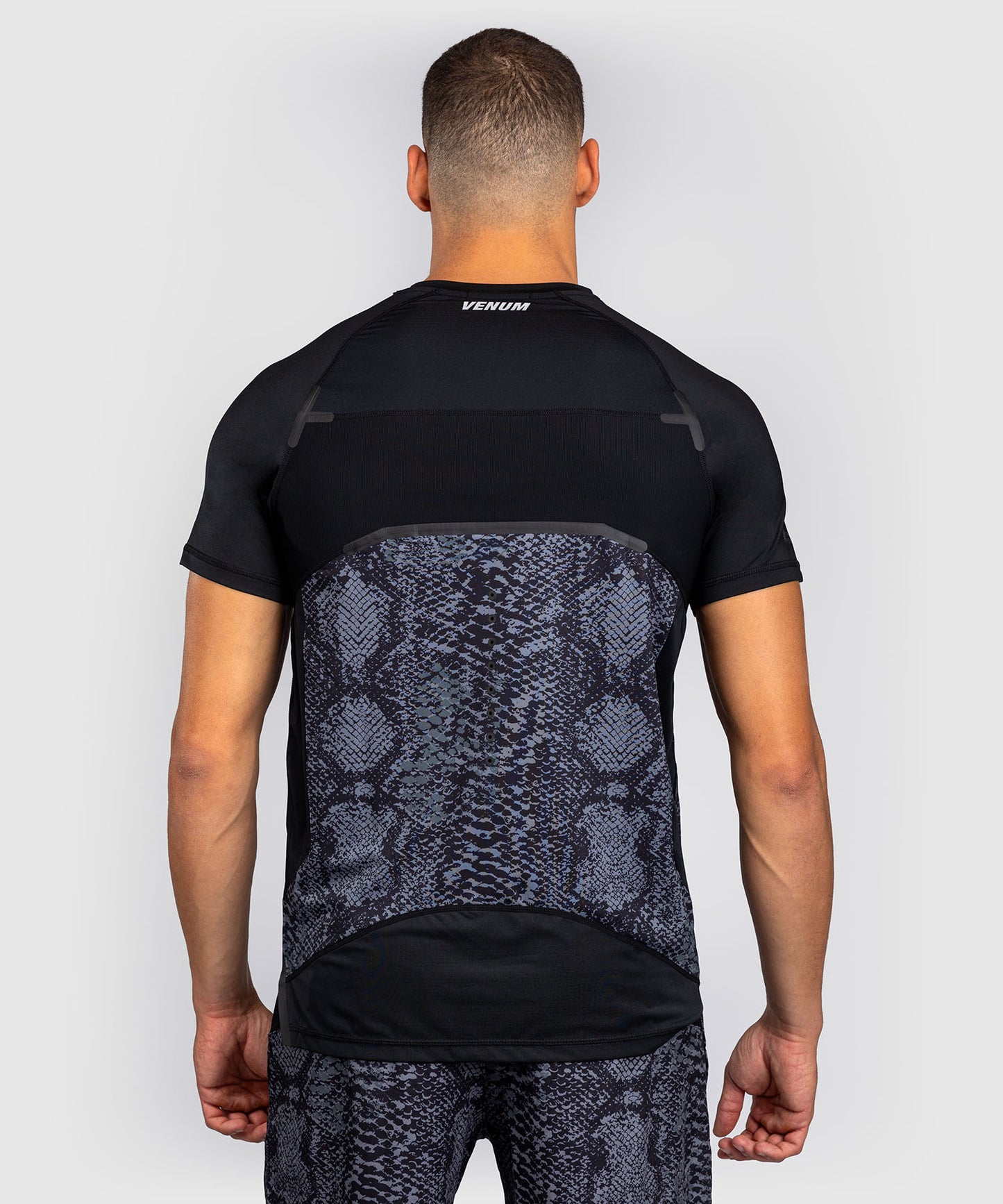 T-shirt Dry Tech Venum G-Fit Scales – Noir/Gris Charbon