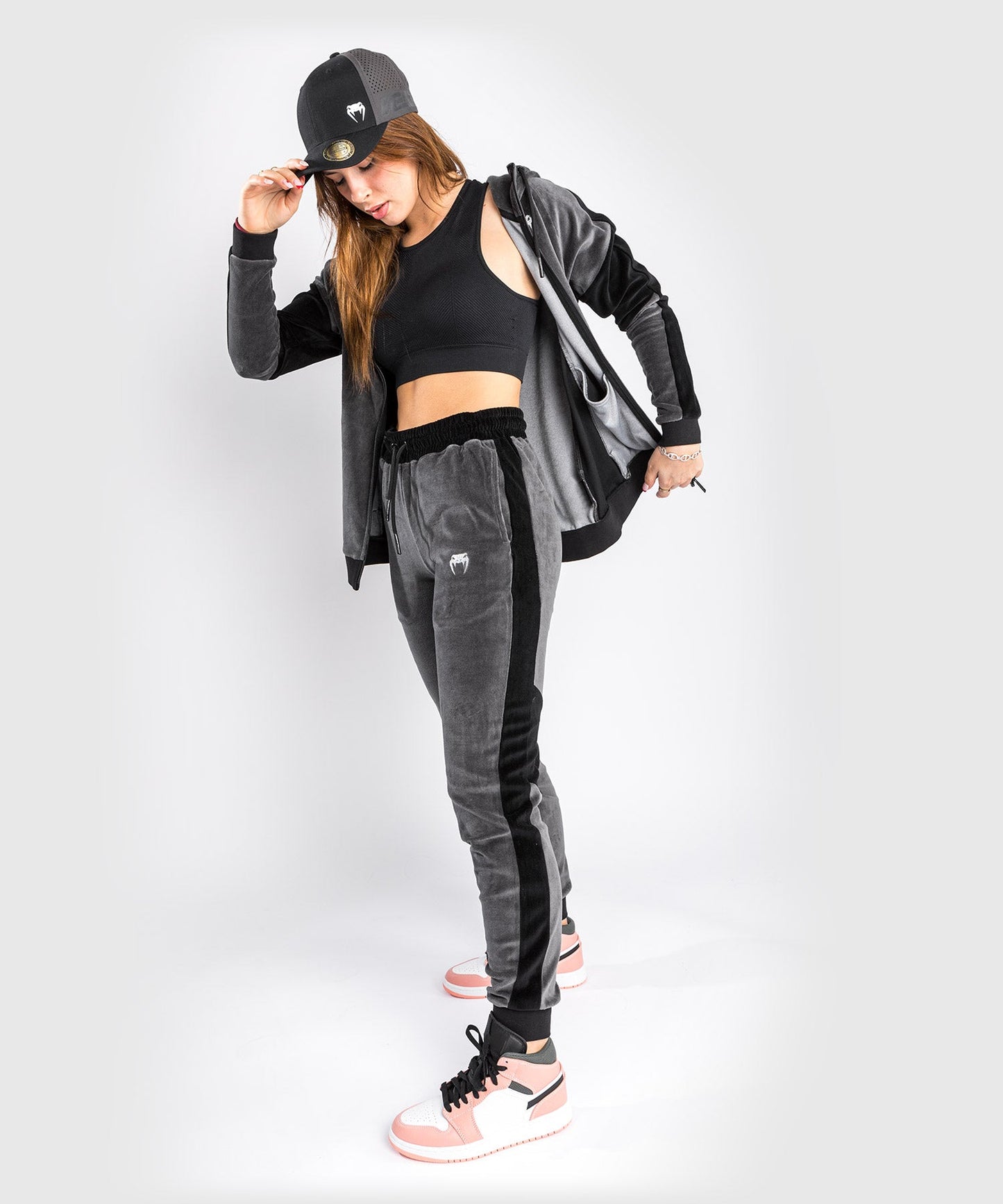 Venum Camoline 2.0 Velvet Joggers Jogginghose - Damen - Grau Schwarz