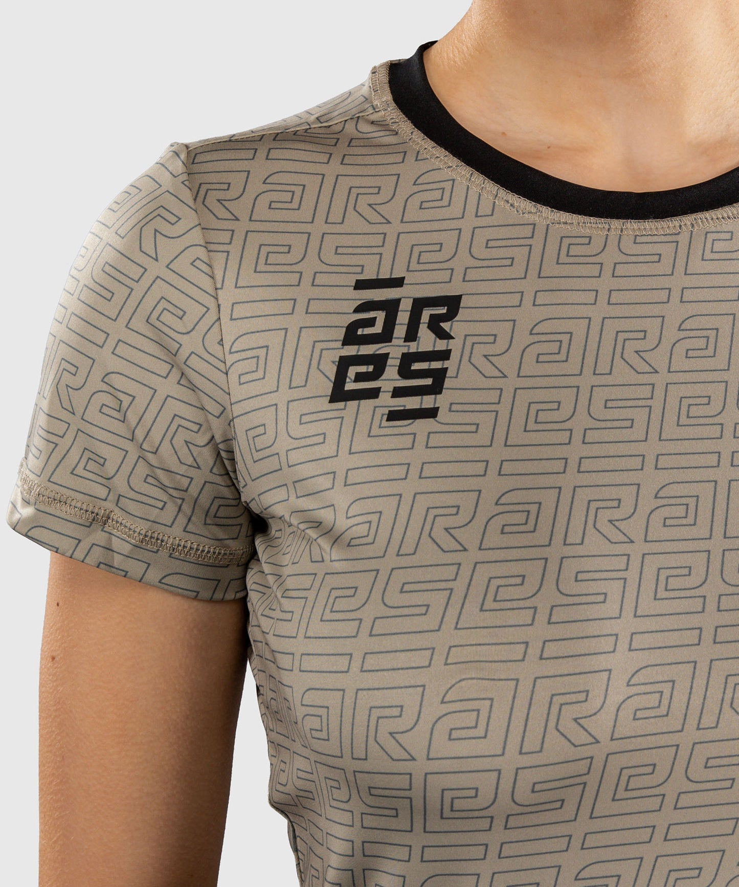 Venum x Ares 2.0 Dry-Tech-T-Shirt für Damen – Sand