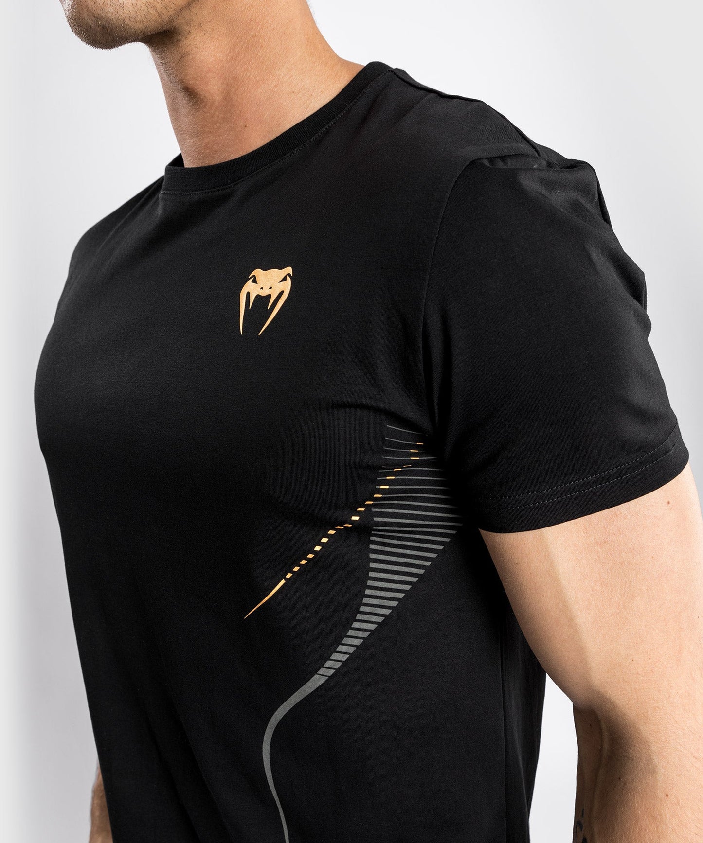 T-shirt Venum Athletics – Noir/Or
