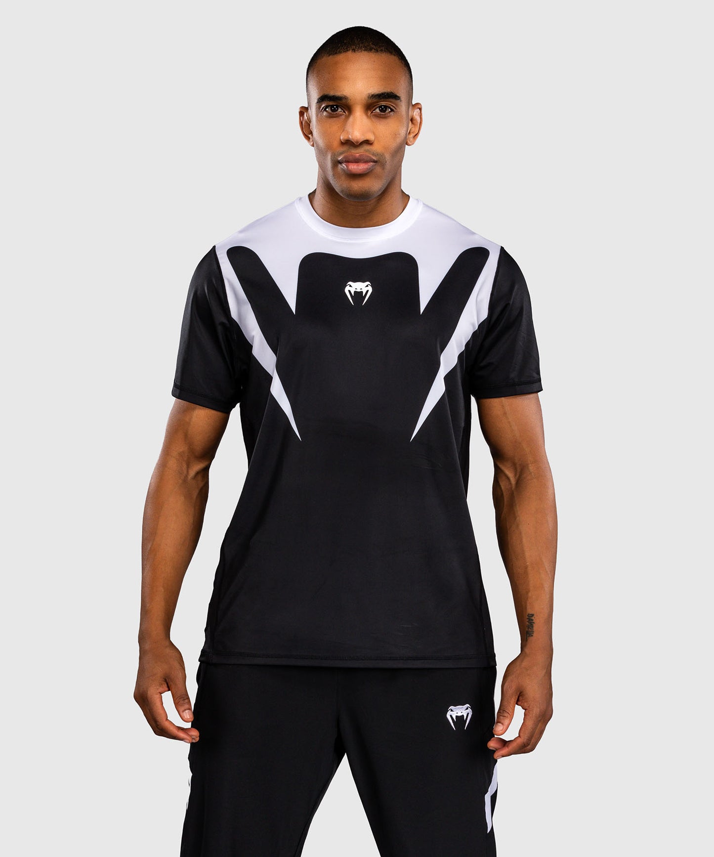 Venum Attack 90 Dry-Tech-T-Shirt – Weiß/Schwarz