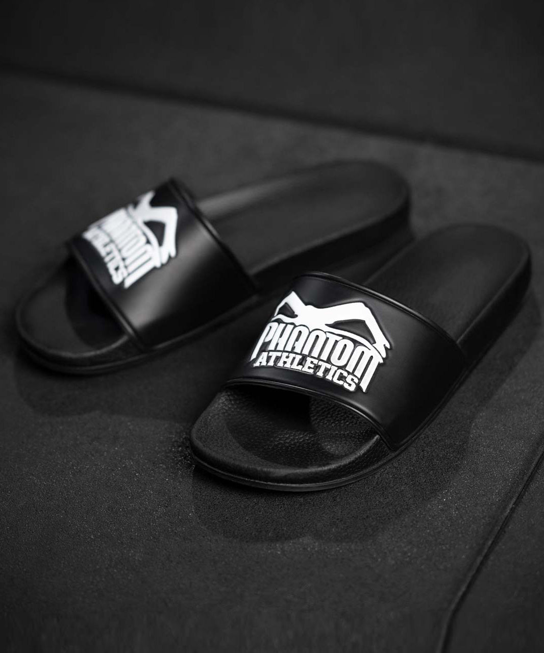 Phantom Athletics Chanclas - Negro