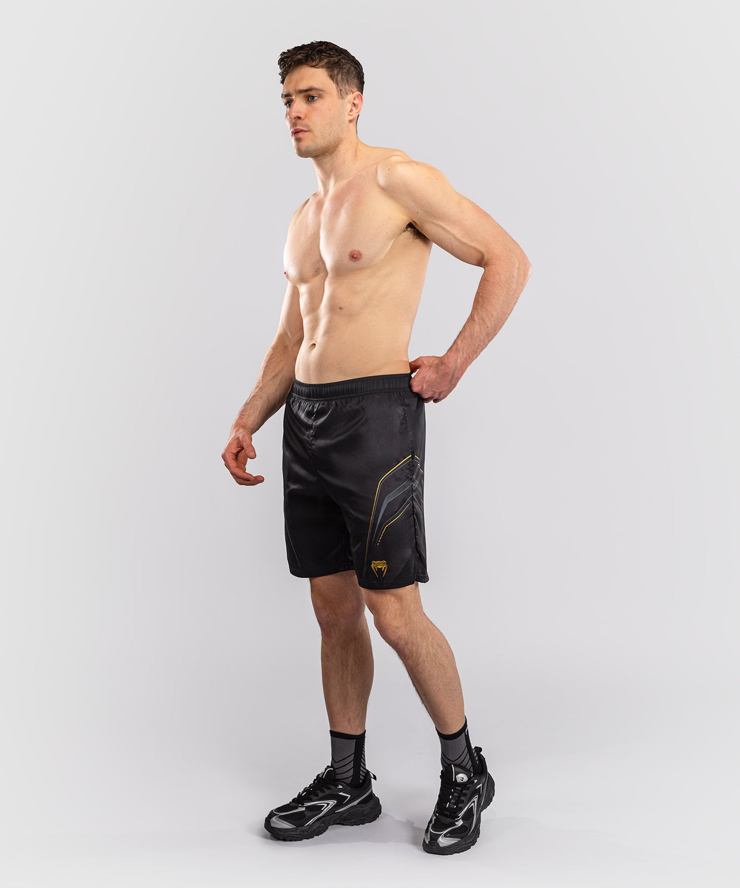 Venum Streamline Trainingsshorts – Schwarz/Gold