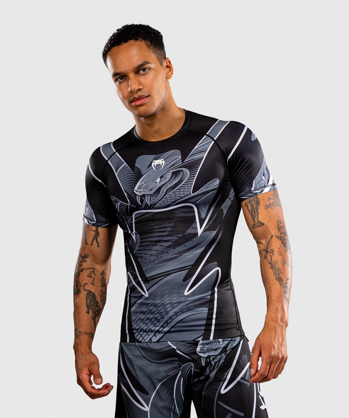Rashguard manches courtes Venum Crimson Viper 2.0 - Noir/Gris