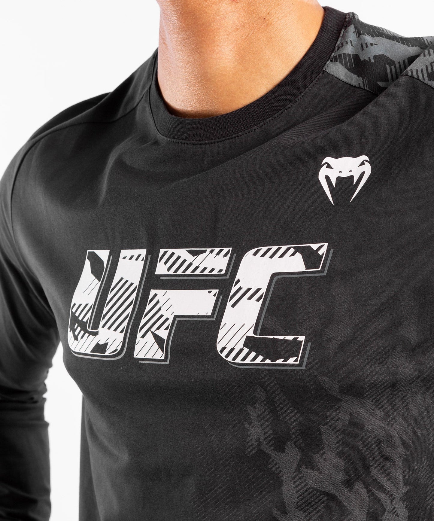 UFC Men's Long Sleeve T-Shirt Venum Authentic Fight Week - Black