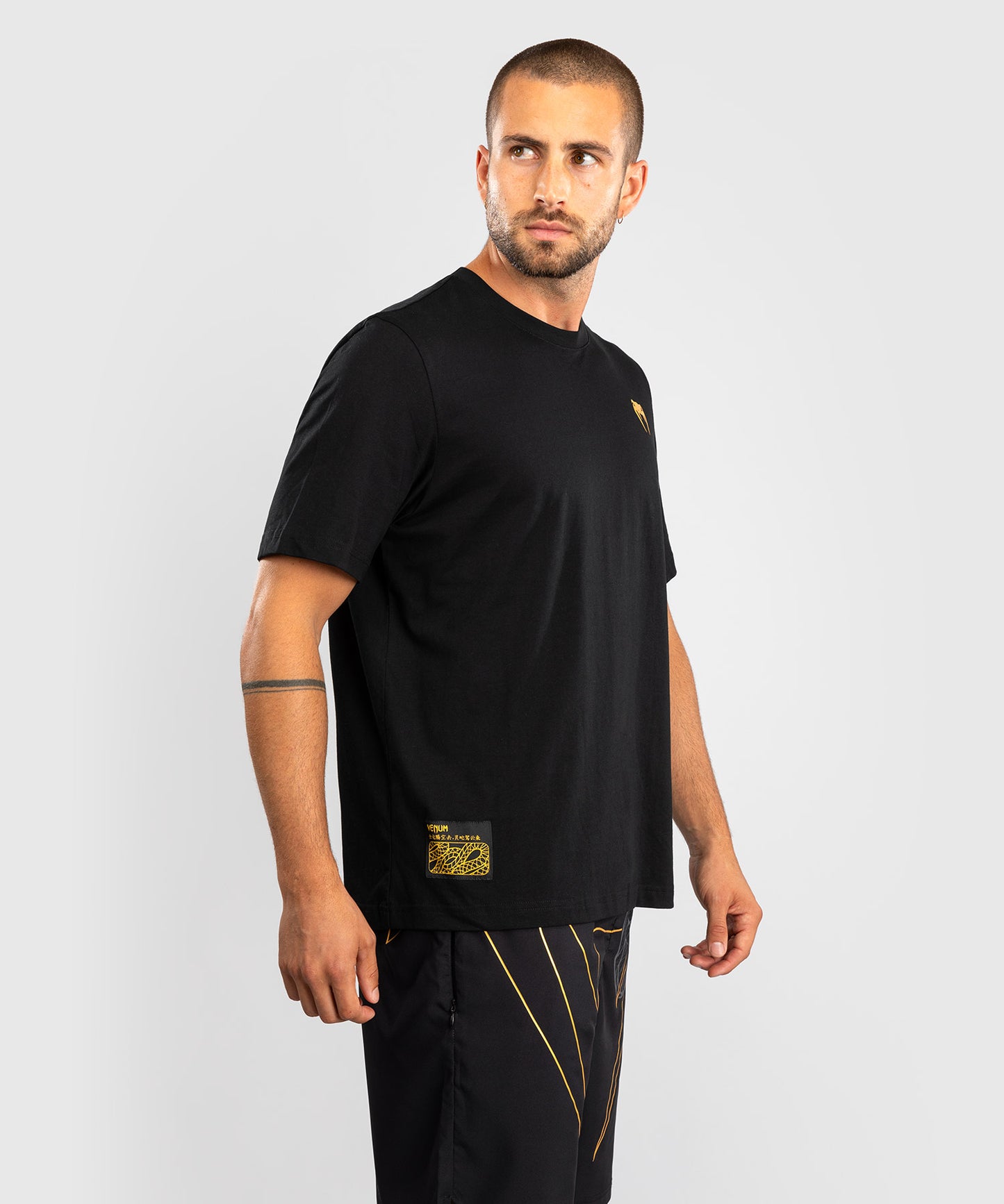 Venum Serpenti T-Shirt – Nero/Argento/Oro