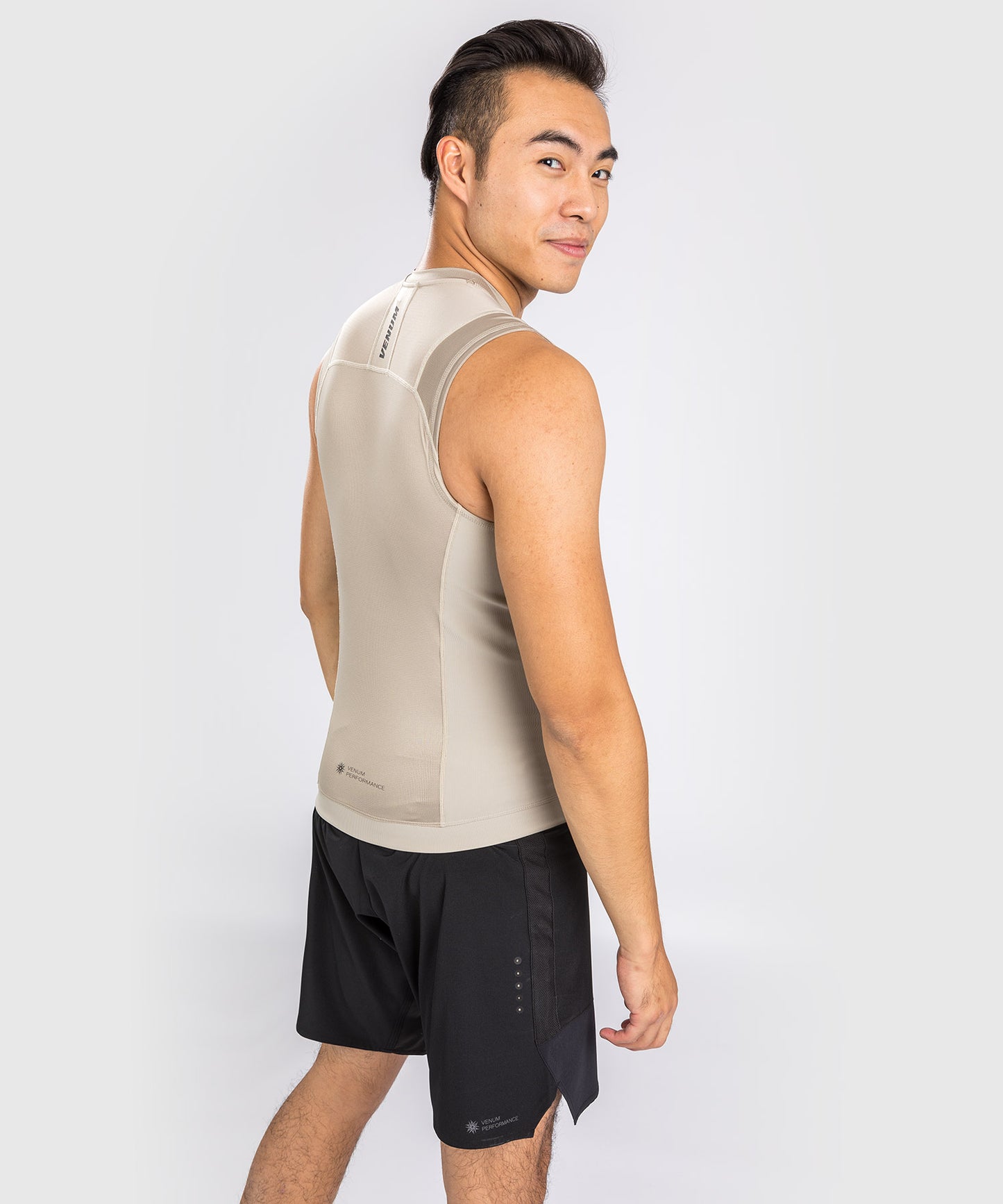 Rashguard Venum G-Fit Air sans manches - Sable