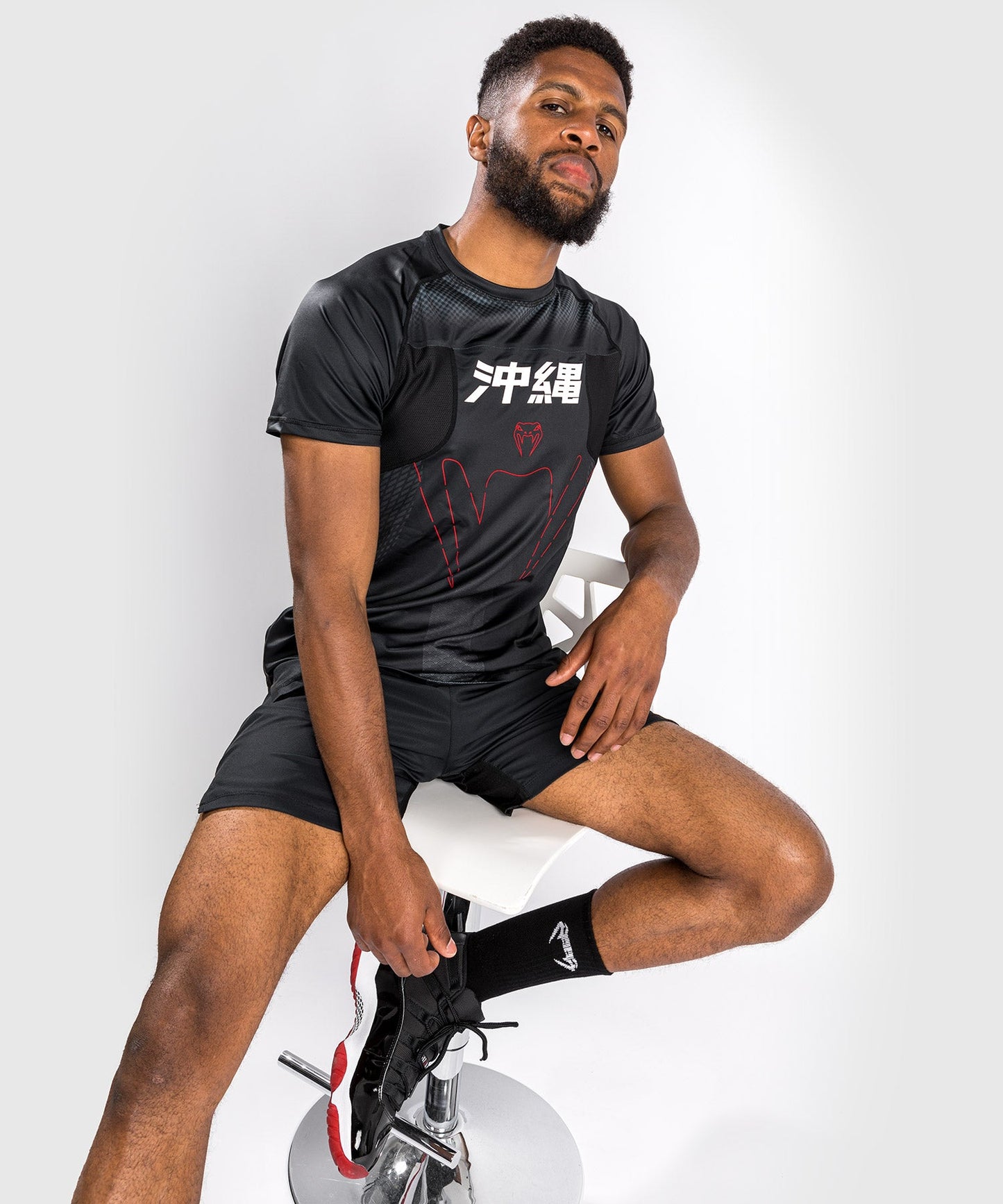 Dry Tech T-Shirt - Kurze Ärmel - Venum Okinawa 3.0 - Schwarz/Rot
