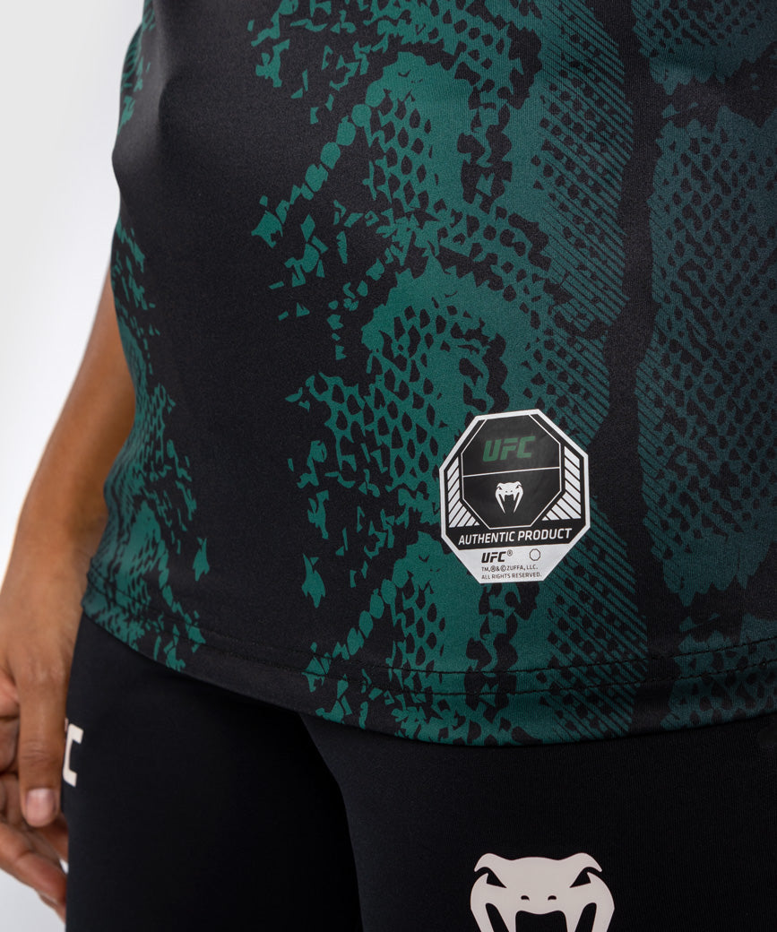 UFC Adrenaline Women's Technical T-Shirt by Venum Authentic Fight Night - Emerald Edition - Grün/Schwarz