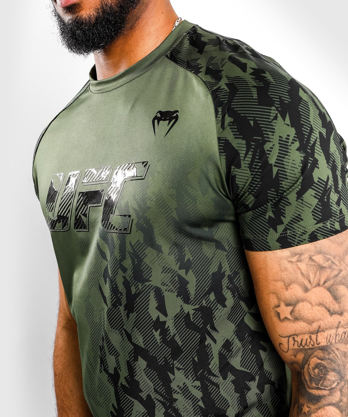 UFC Men's Short Sleeve Technical T-Shirt Venum Authentic Fight Week - Khaki