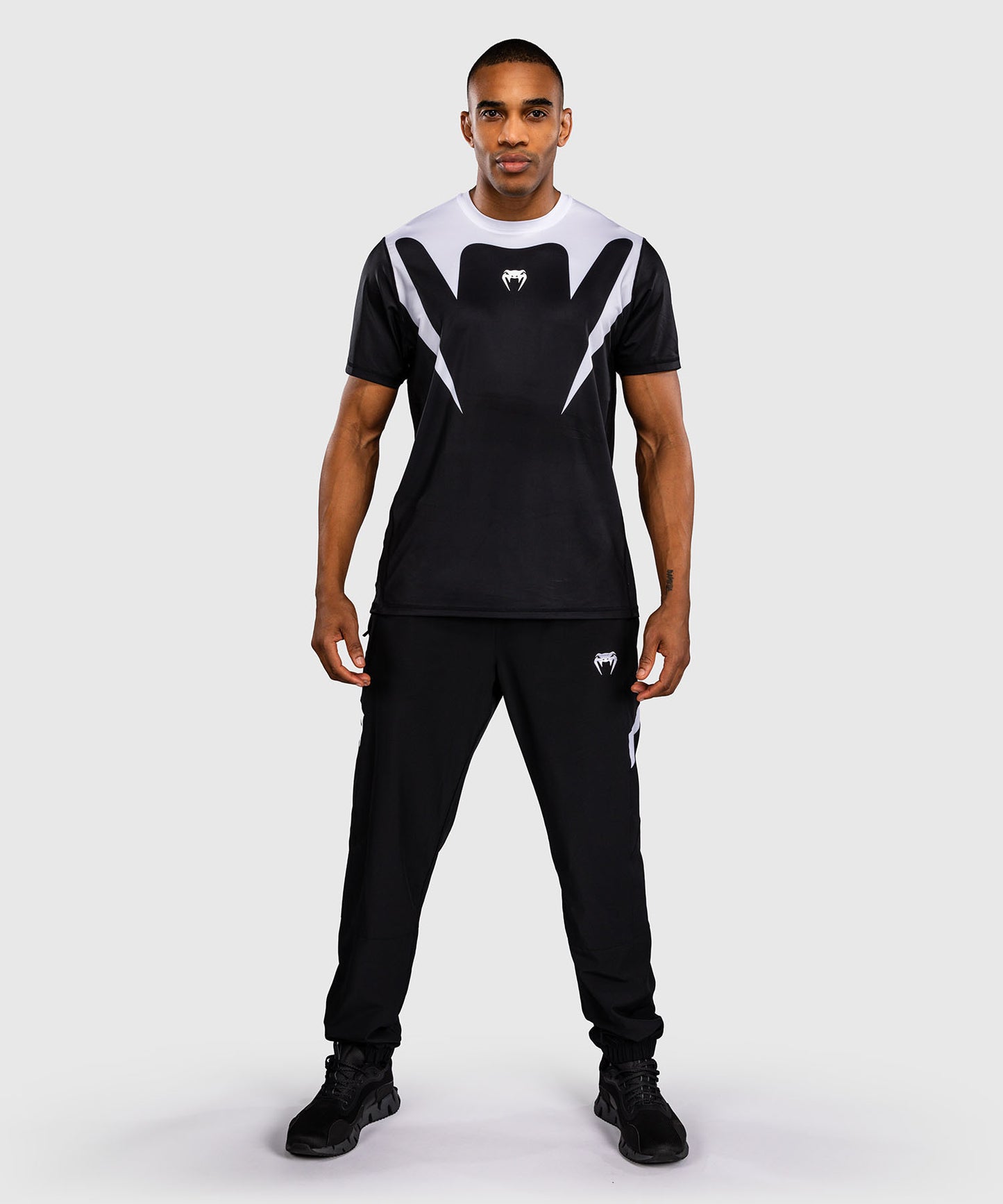 Venum Attack 90 Dry-Tech-T-Shirt – Weiß/Schwarz