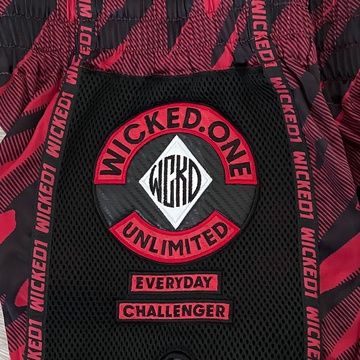 Wicked One Offensive Pantalones de Muay Thai - Rojo