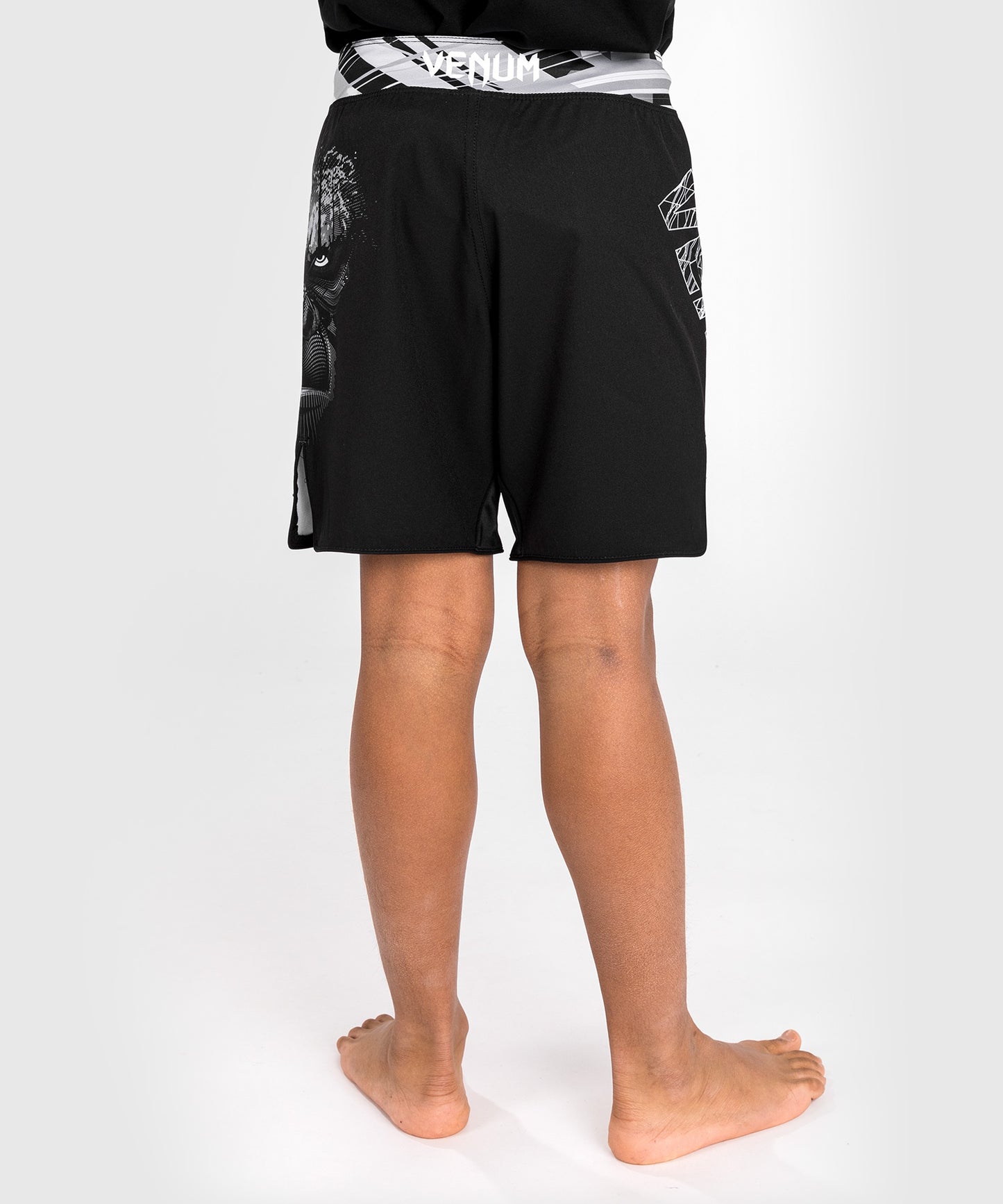 Venum Gorilla Jungle Pantaloncini da combattimento per bambini - Nero/Bianco