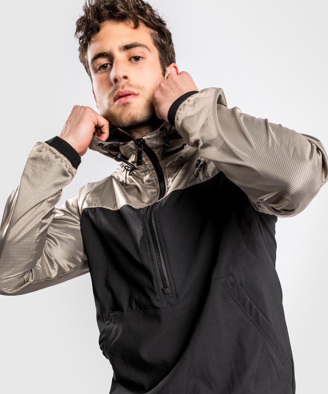 Sweatshirt Venum Laser XT – Noir/Sable