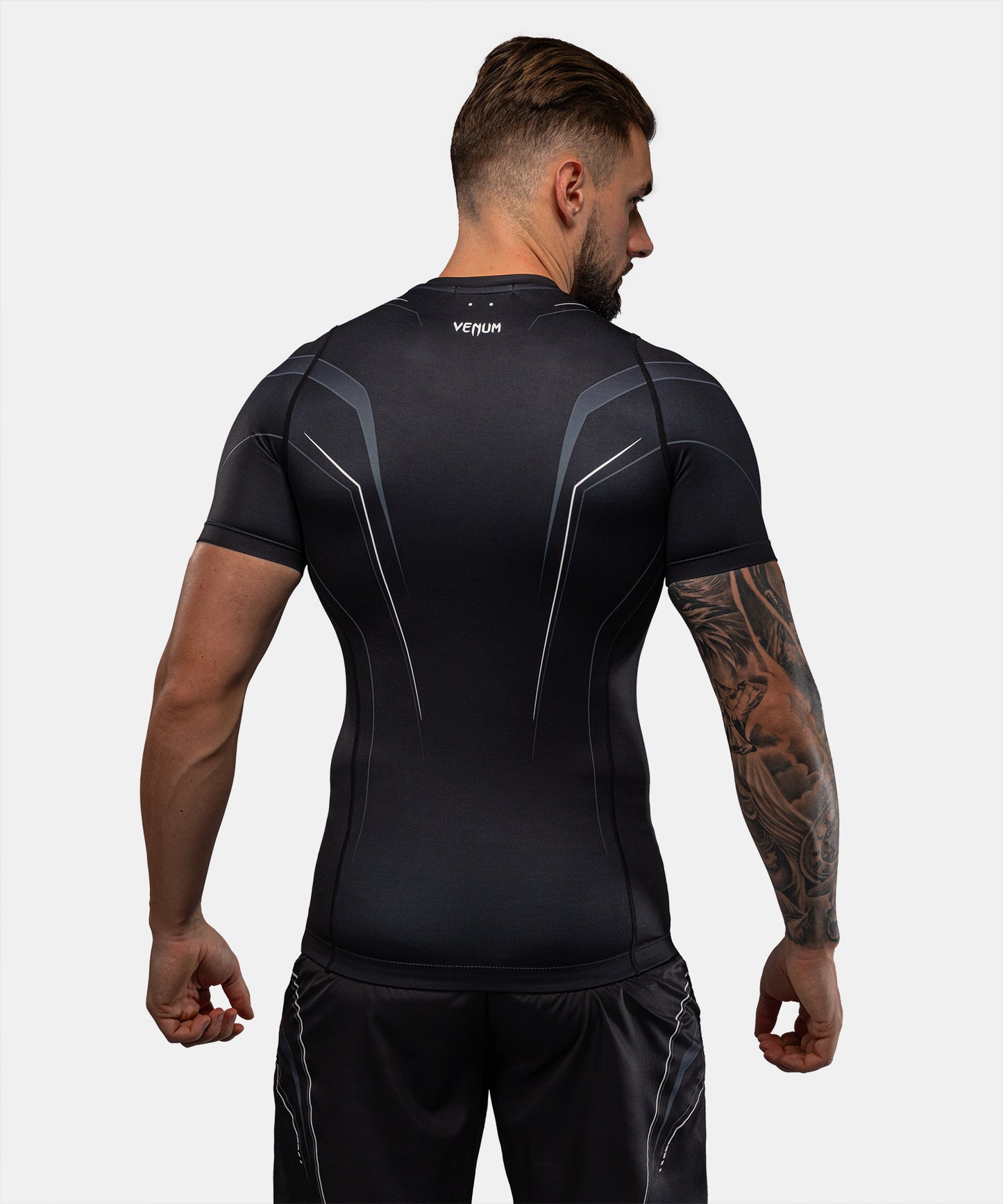 Venum Streamline Short Sleeve Rashguard - Black/White