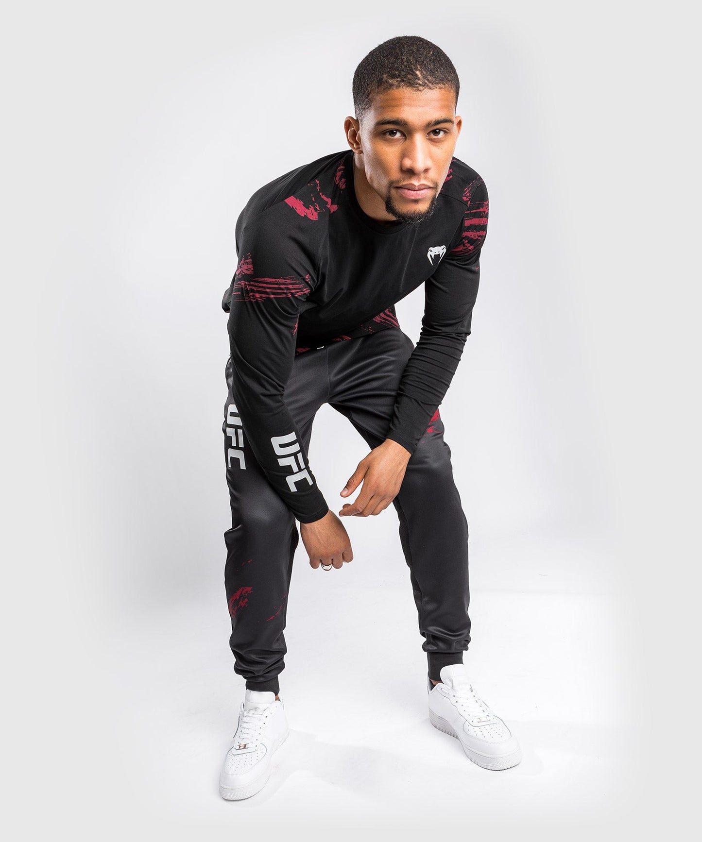 UFC T-Shirt Venum Authentic Fight Week 2.0 - Long Sleeve - Black/Red