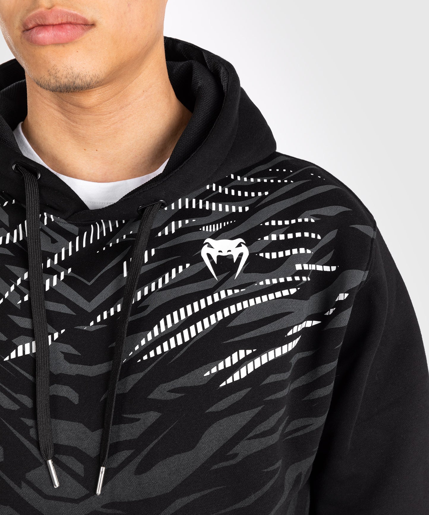 Sweatshirt à Capuche pour Hommes UFC Fusion by Venum Replica - Noir