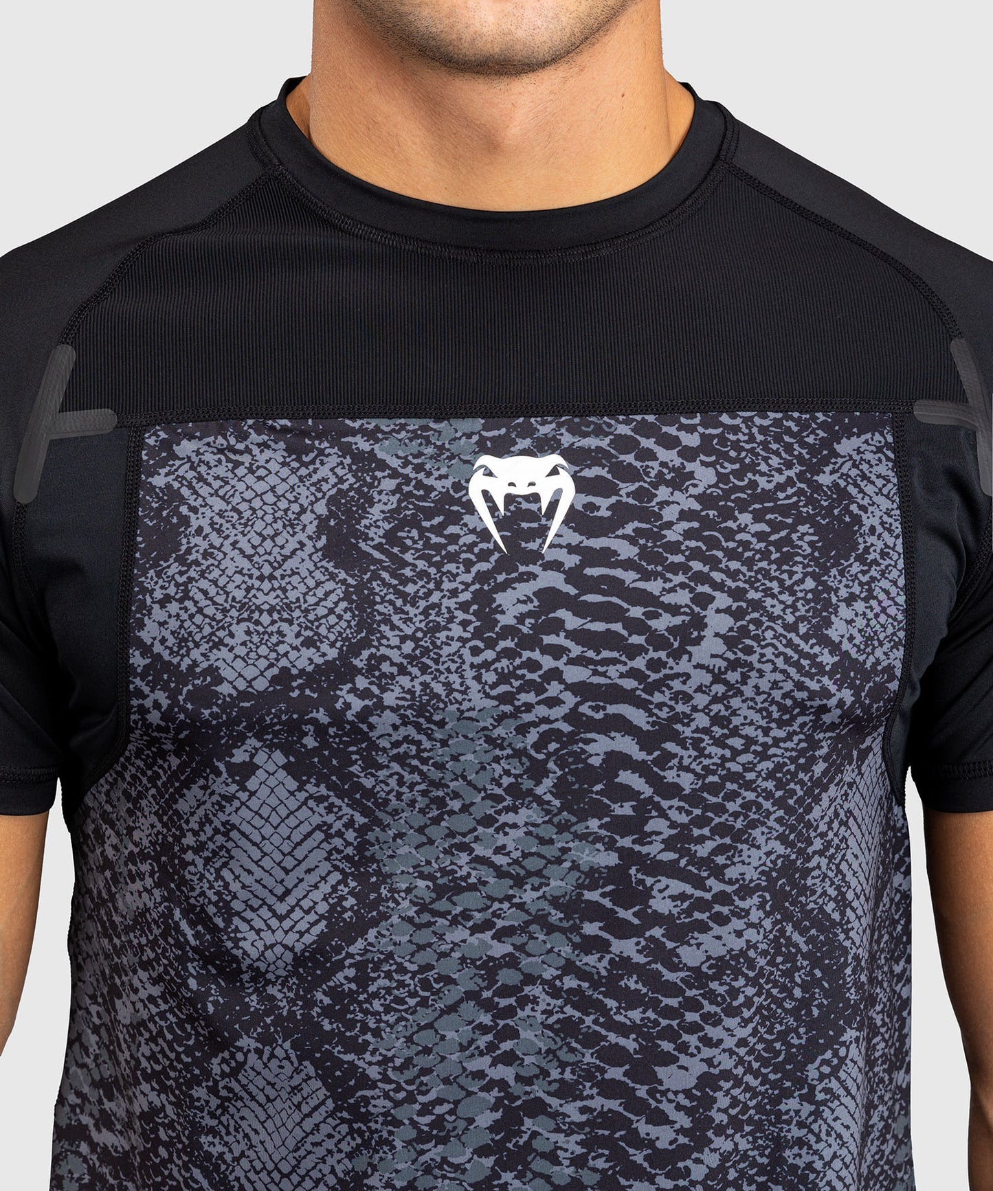 T-shirt Dry Tech Venum G-Fit Scales – Noir/Gris Charbon