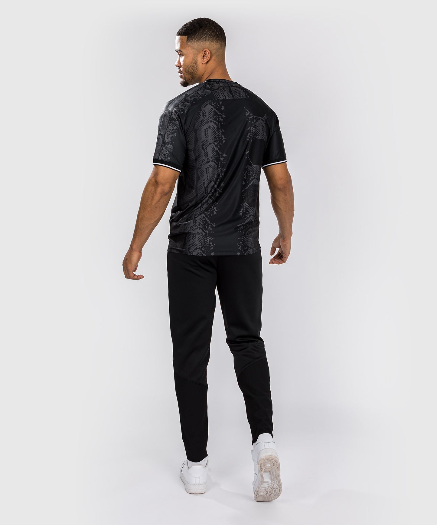 Noche UFC by Venum  Authentic Fight Night Herren Walkout-Trikot - Schwarz