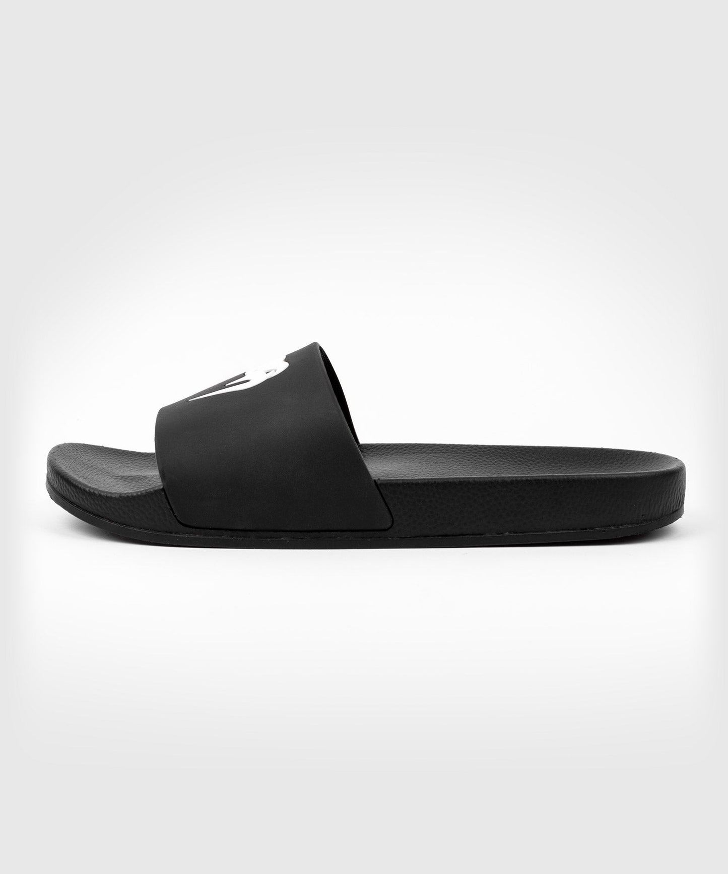 Venum Classic Sandalias - Negro/Blanco