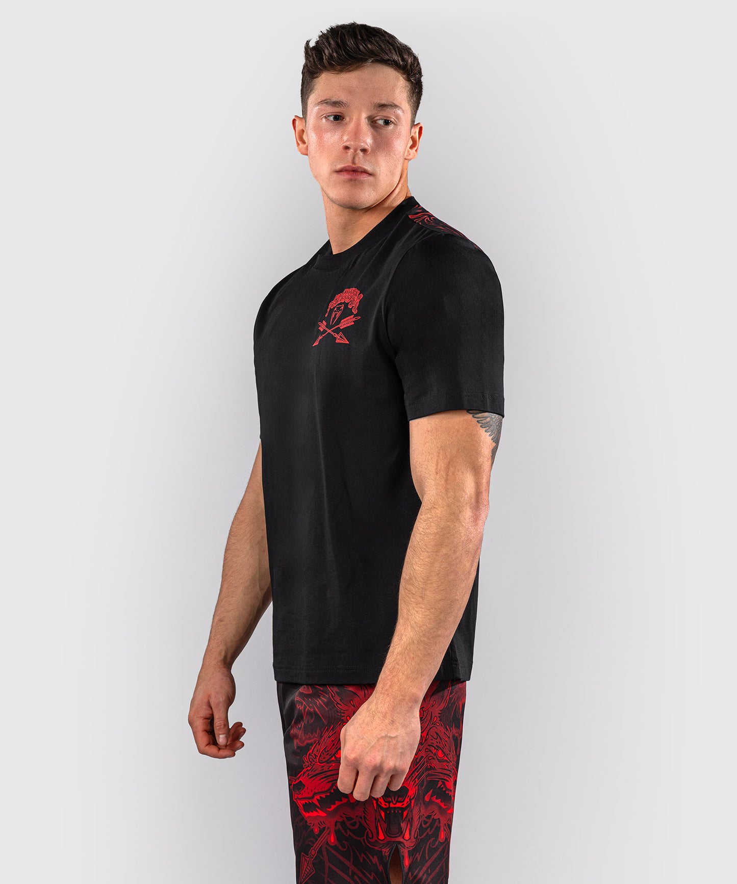 Venum Wolf Atak T-Shirt – Schwarz/Rot