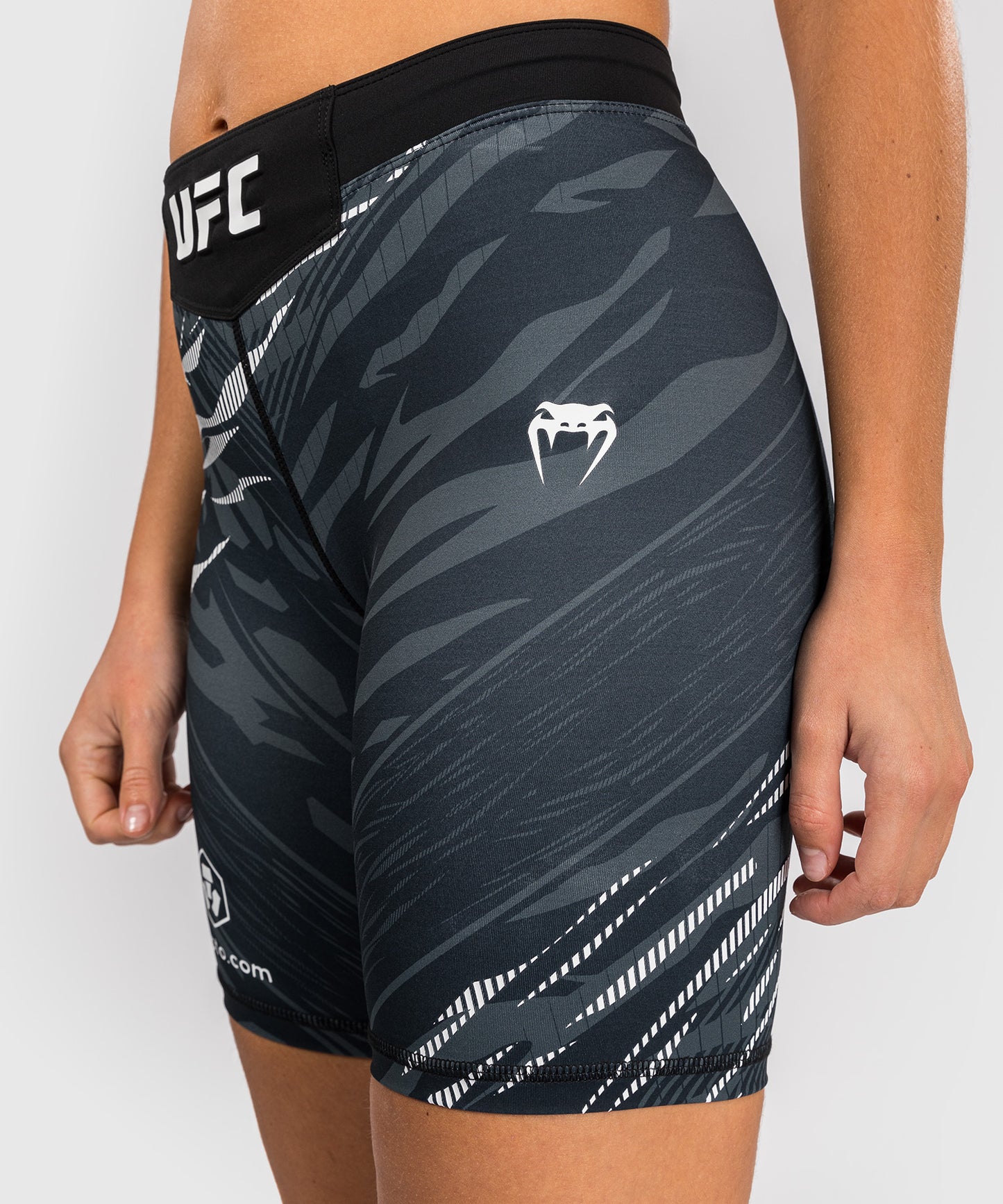Short de compression pour Femmes UFC Fusion by Venum Authentic Fight Night - Coupe Longue - Noir