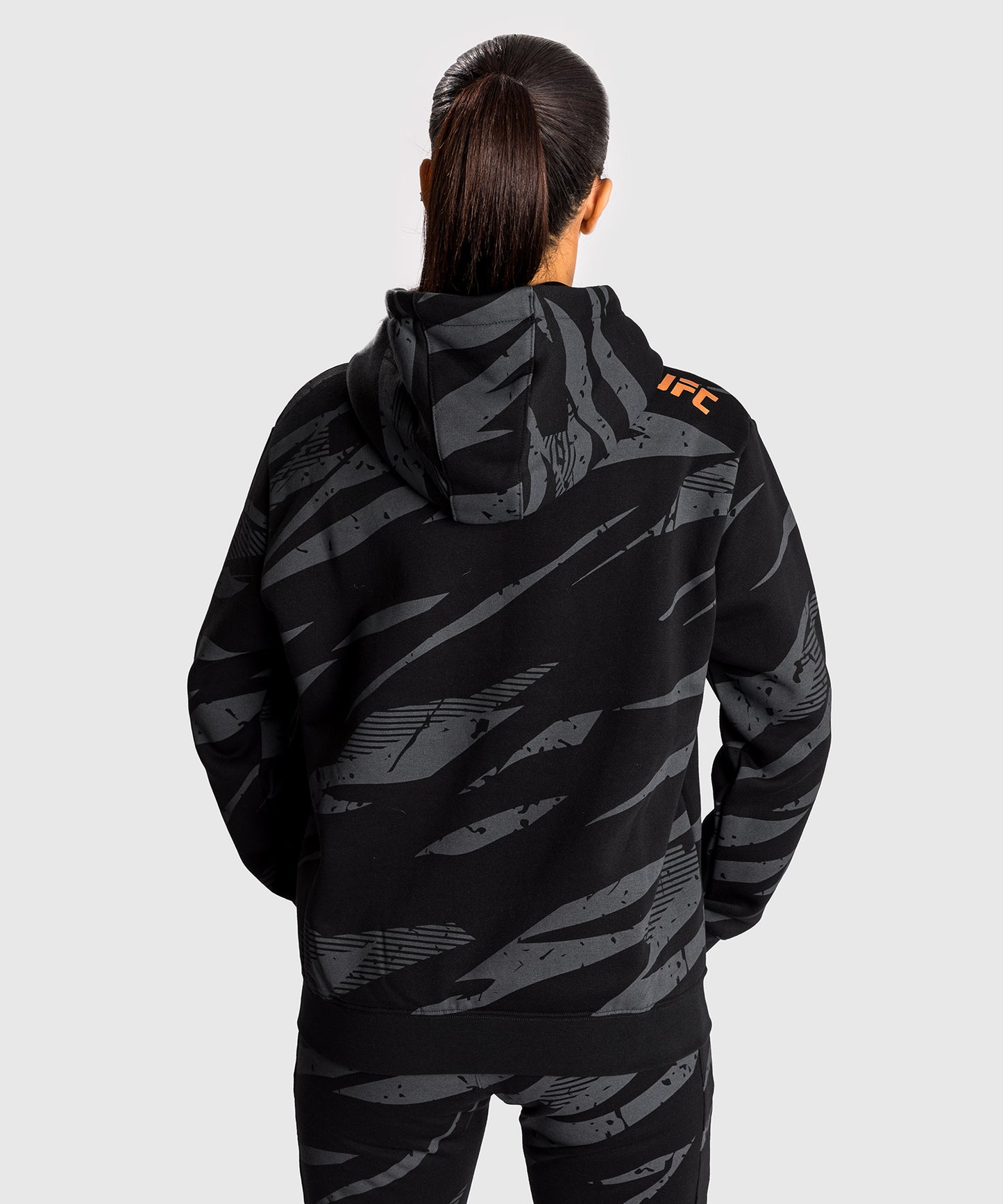 UFC Adrenaline by Venum Fight Week Felpa Con Cappuccio per Donna - Urban Camo