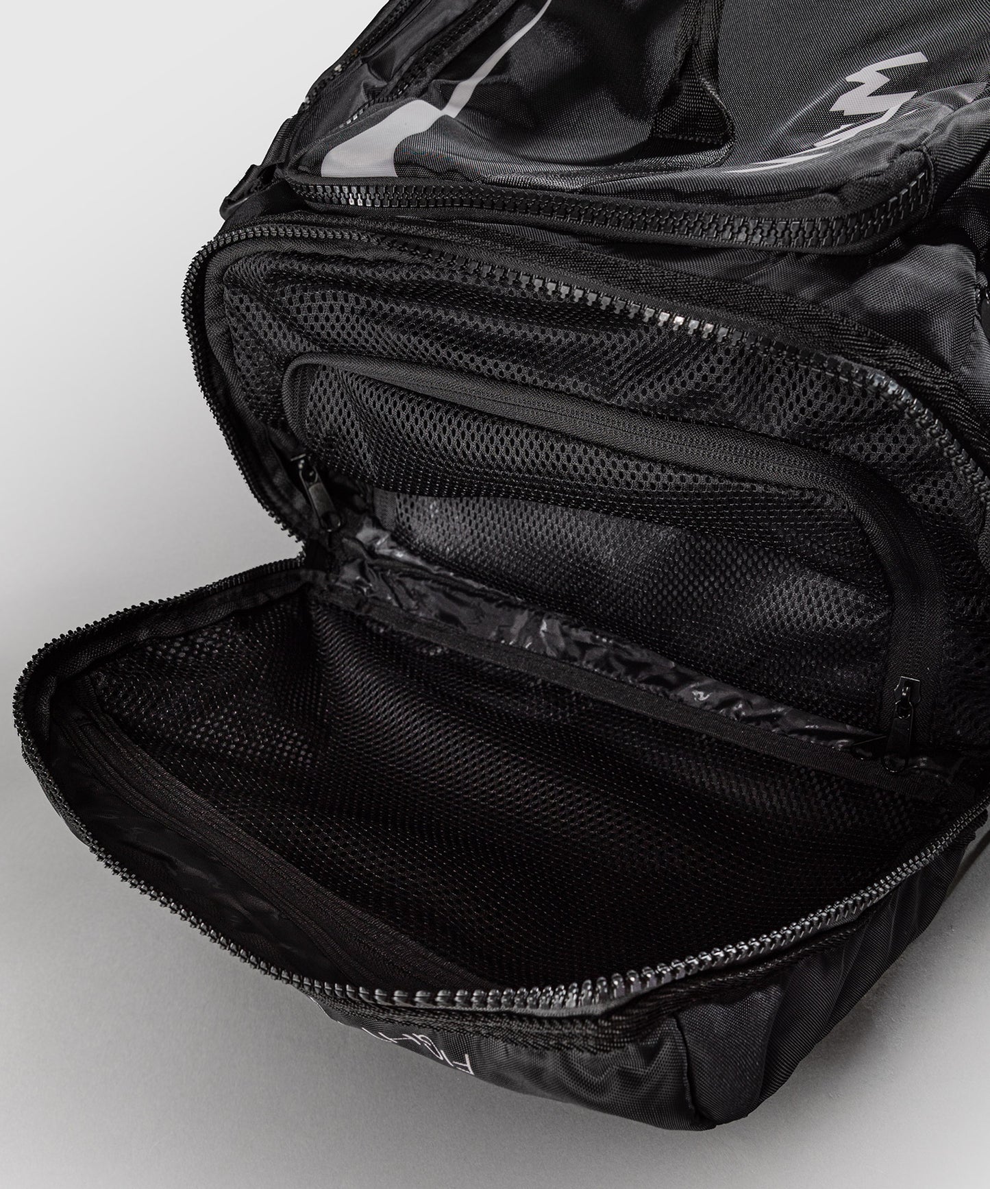 UFC Unity by Venum Authentic Fight Week Gear Bag – Black/White