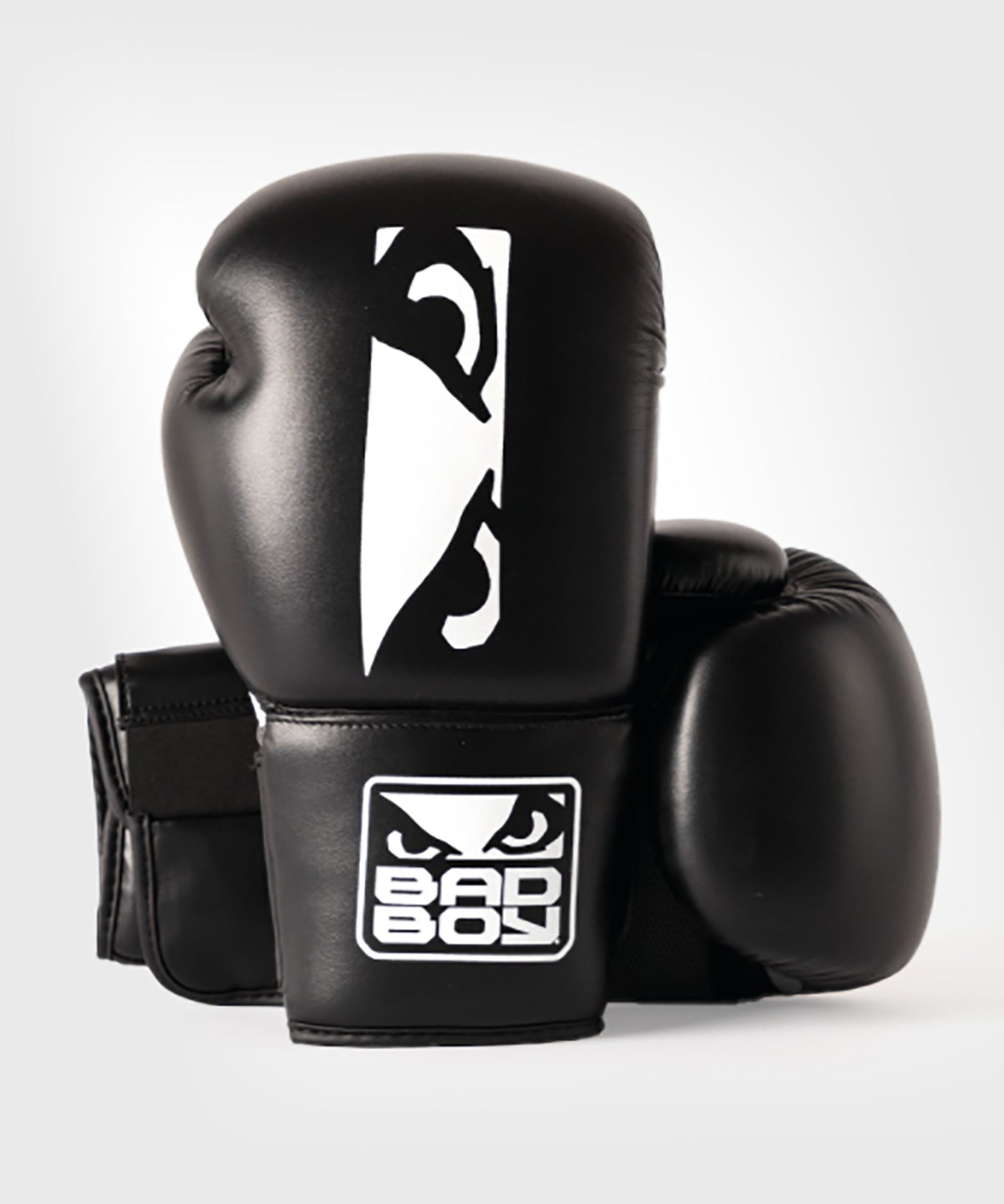 Bad Boy Titan Guantes de Boxeo - Negro/Blanco