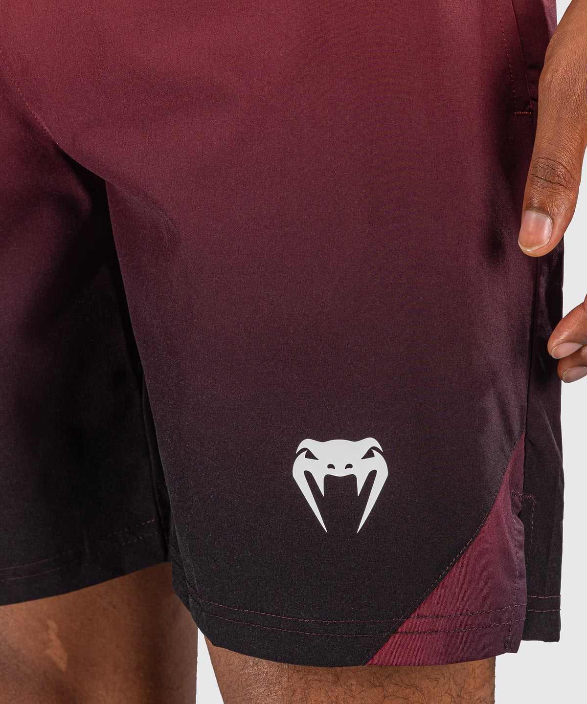 Venum Giant Shift Trainingsshorts - Schwarz/Rot
