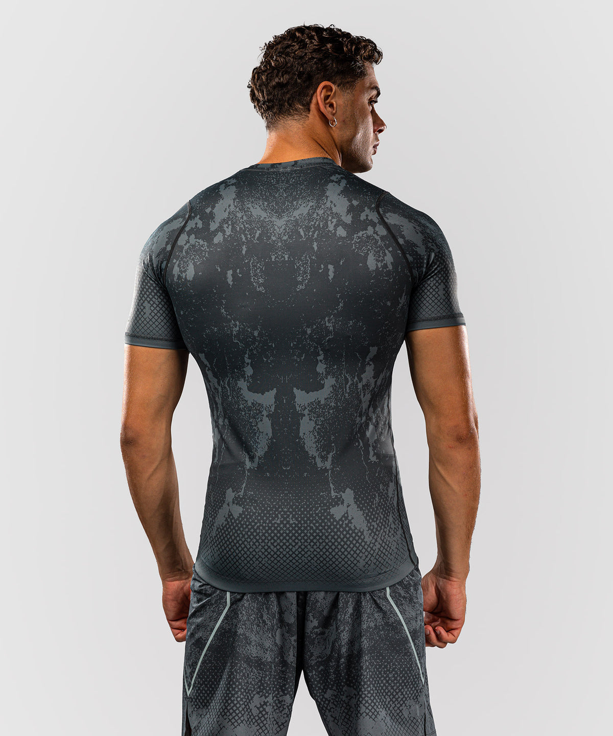 Venum x Batman Rashguard de manga corta - Gris