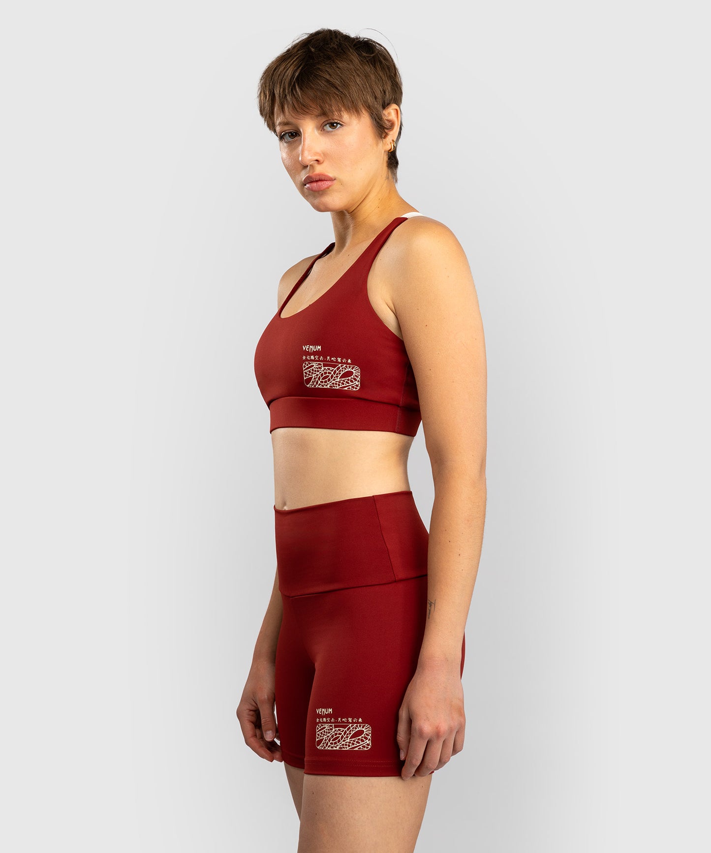 Venum Serpenti Damen Vale Tudo Shorts – Burgunder/Elfenbein