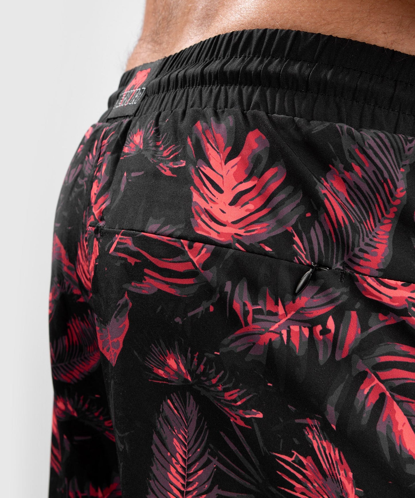 Venum Bali Jungle Badeshorts - Rot