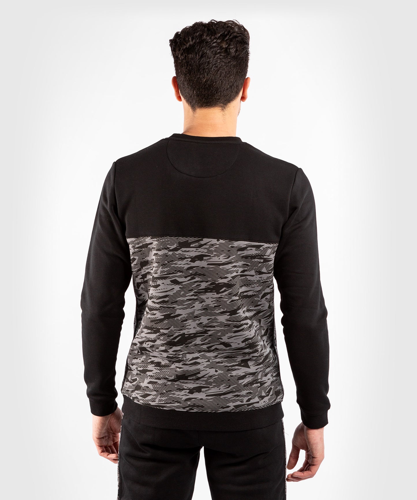 Venum Connect Sweatshirt mit Rundhalsausschnitt – Schwarz/Dunkles Camo