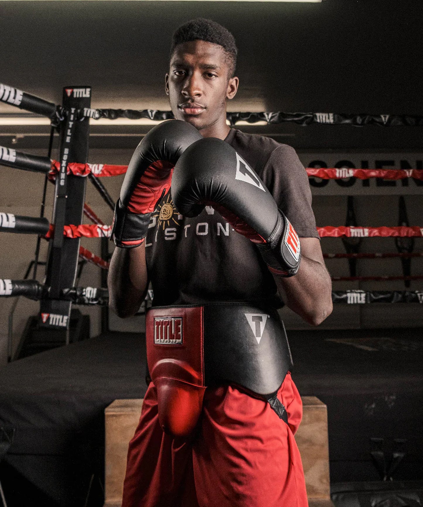 Coquille de Protection Boxe Title Classic Ultra Light Protective Cup 2.0 - Rouge/Noir