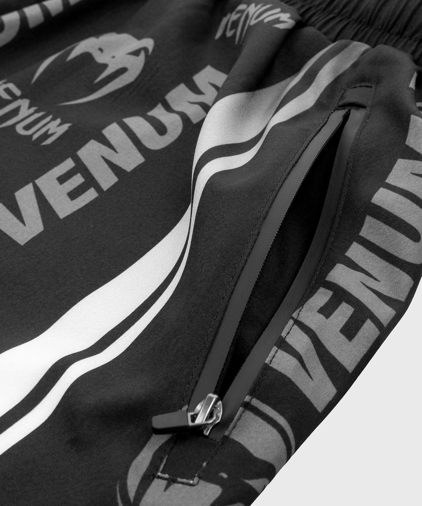 Venum Logos Sport Shorts - Black/White