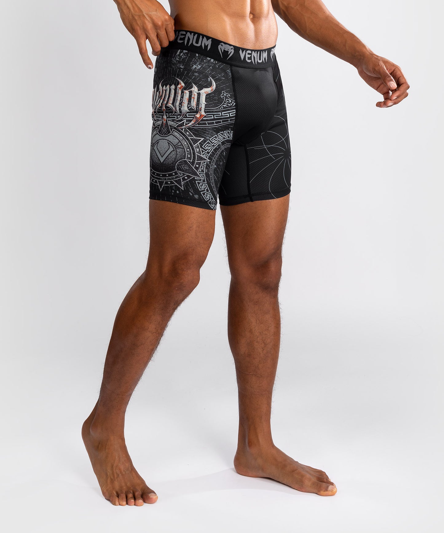 Venum Gladiator 5.0 Herren Vale Tudo Shorts - Schwarz/Silber