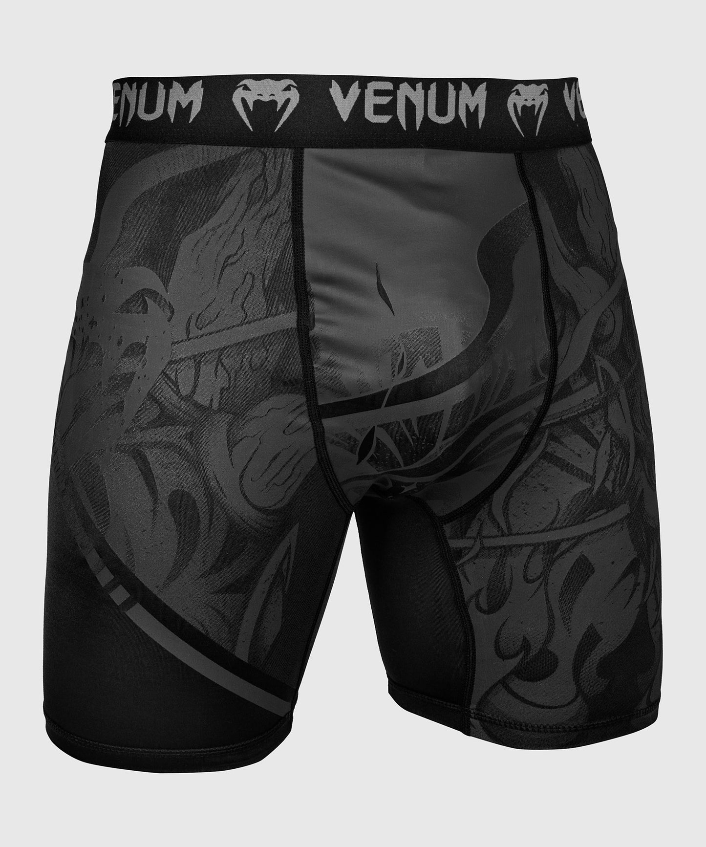 Venum Devil Vale Tudo Shorts - Schwarz/Schwarz